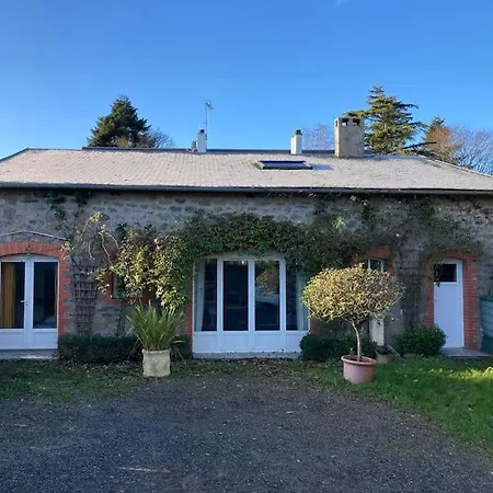 La Maisonnette De Naomi Coutances Exterior photo